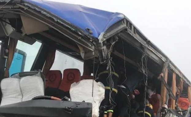 Четирима фенове на Ирак за загинали в ПТП с автобус