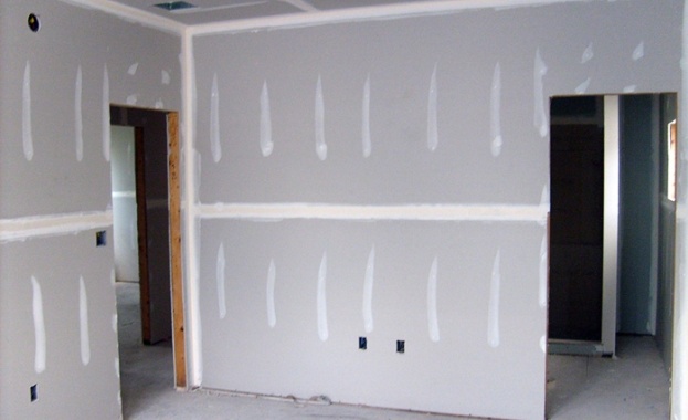 Някои гипсокартонени плоскости са по скъпи от други Това се дължи