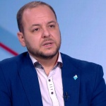 Борислав Сандов: Фирмите, които се наемат да почистват речните корита, създават сериозен риск от по-големи следващи наводнения