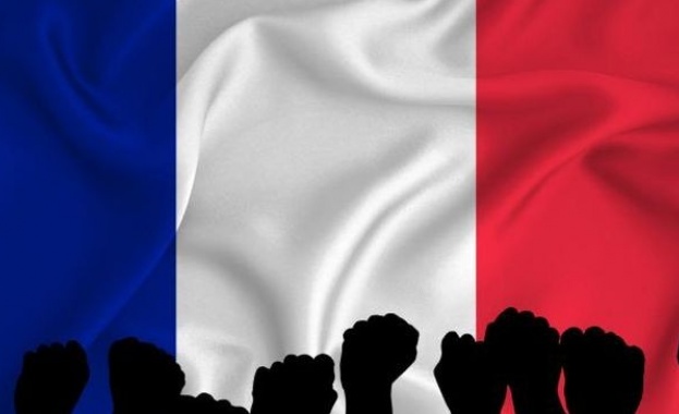 Френските работници излязоха на стачка и се присъединиха към демонстрации