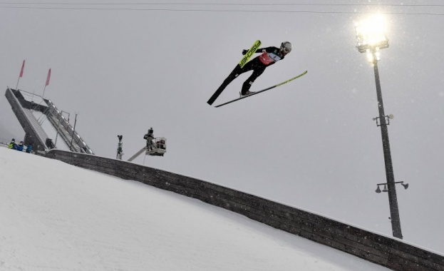 Зографски 38-и за Световната купа по ски-скок в Сапоро
