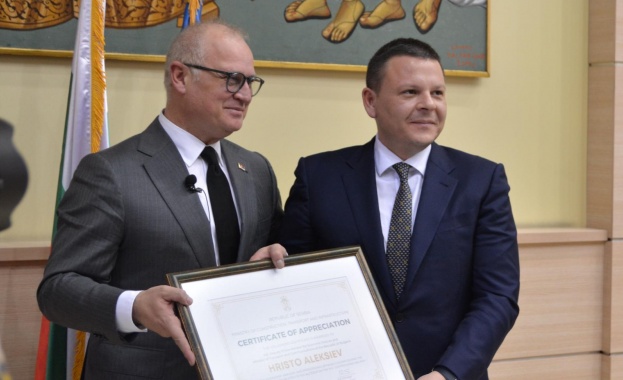 Христо Алексиев и сръбският му колега Горан Весич ще работят за допълнителна свързаност между двете държави