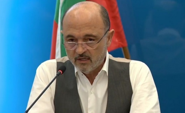 В Специализираната електронна система за проследяване и анализ на лекарствените