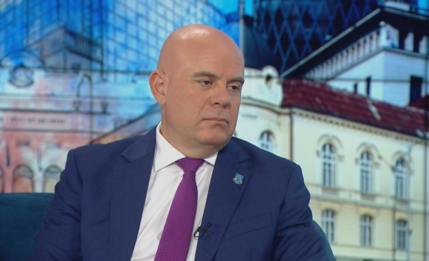 Досъдебното производство за чекмеджетата с евро и кюлчета е прекратено