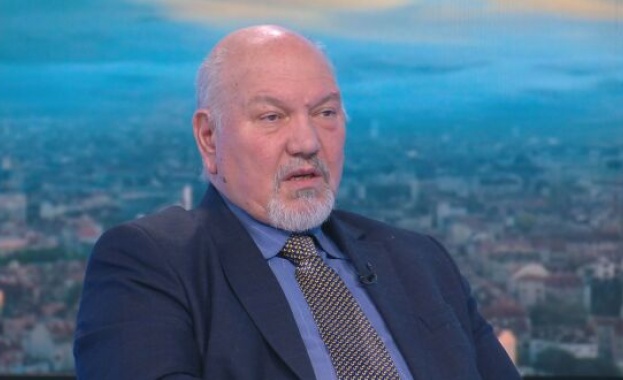 Най голямата заплаха за парламентарната република са партиите със своето състояние