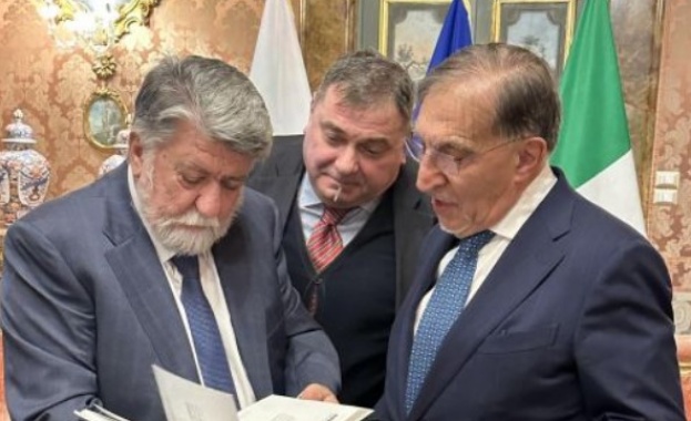 Председателят на Народното събрание Вежди Рашидов разговаря с председателя на Сената на Италианската република Иняцио Ла Руса
