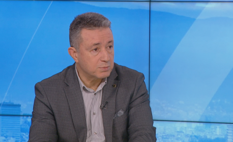 Янаки Стоилов: Не са на дневен ред промени в Конституцията