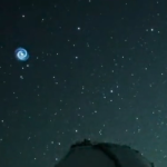 Странна спирала се появи в небето над Хавай