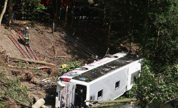 Най малко 24 души загинаха в северната част на Перу след