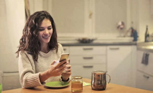 За доста хора гледането на видео в обществените мрежи е