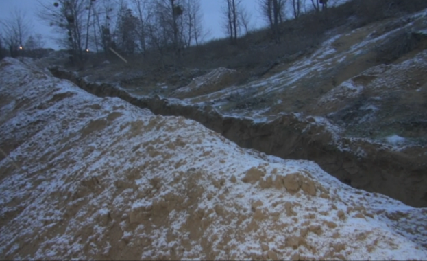 Изкопът край дюните между Несебър и Равда е незаконен Това