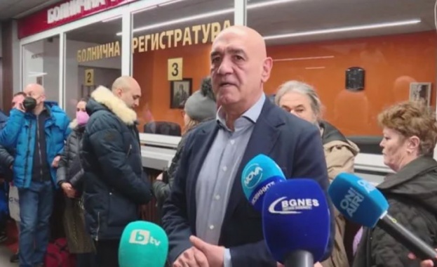 Няма политически натиск Болницата е за пример в сектора и