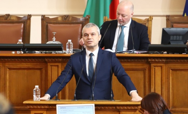 13 депутати от Продължаваме промяната и трима от Демократична България