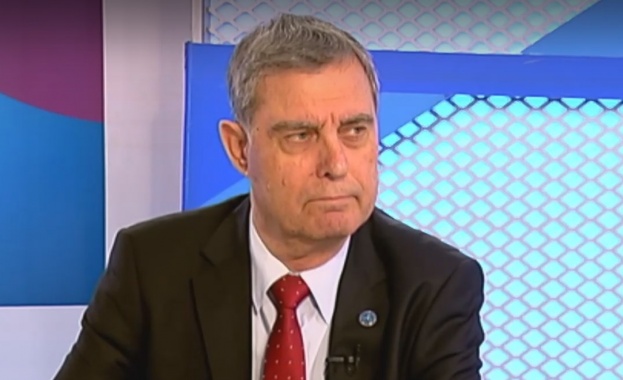 Поддръжката на ескадрила от самолети е много скъпа Само за