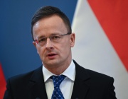 Скандал в Унгария: "Тиса" обвини Сиярто в унищожаване на документи в МВнР