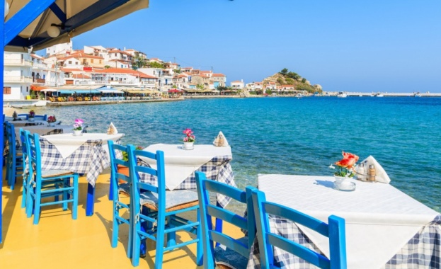 Търсят се хиляди работници за туризма в Гърция за лятото