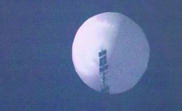 Китайски разузнавателен балон се появи в небето над Съединените щати