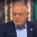 Искате да си сложа примката на врата и да дръпна въжето  