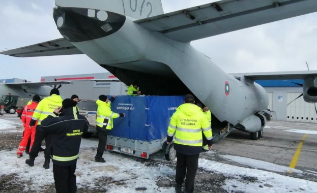 Военните екипи от Столична община оборудвани със специализирана техника излетяха