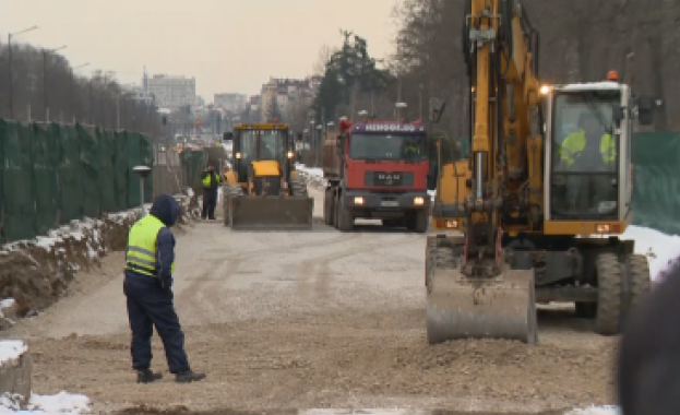 Започна вторият етап от ремонта на трамвайното трасе по линиите