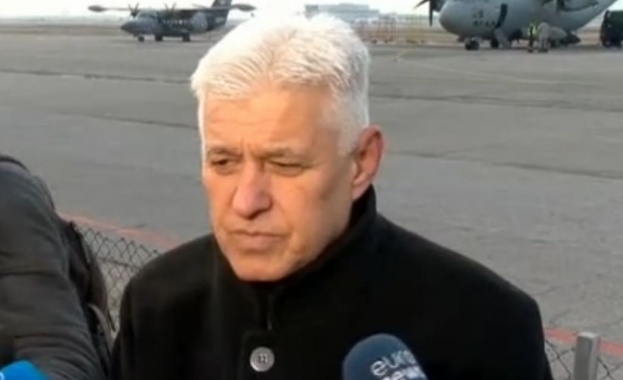 Още 20 български спасители излитат тази сутрин от летище Враждебна