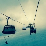 Четири жертви след падане на кабинка на лифт в Италия