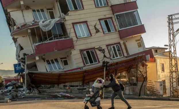 29 годишна българка и 7 месечното ѝ бебе са в неизвестност в