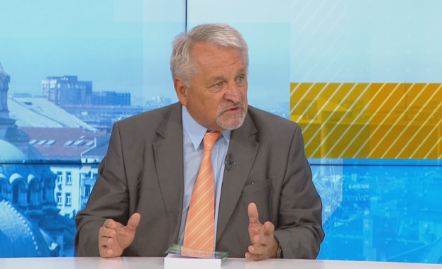 Снощи в предаването Още от деня по БНТ Иван Хиновски