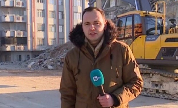 В двумилионния град Газиантеп в Турция времето сякаш е спряло