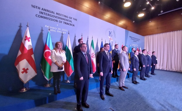 Заместник министърът на транспорта и съобщенията Николай Найденов предаде на Грузия