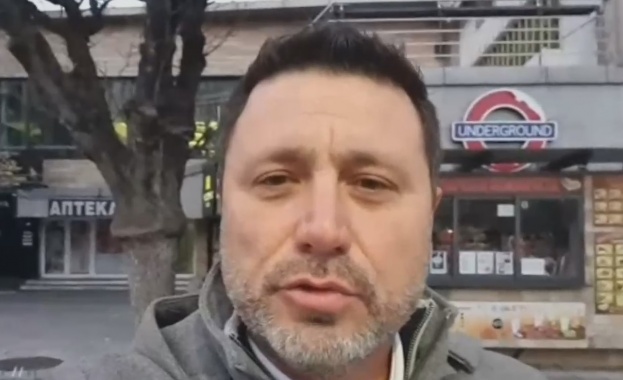 Твърдение за полицейско насилие взриви социалните мрежи Баща на 19 годишно