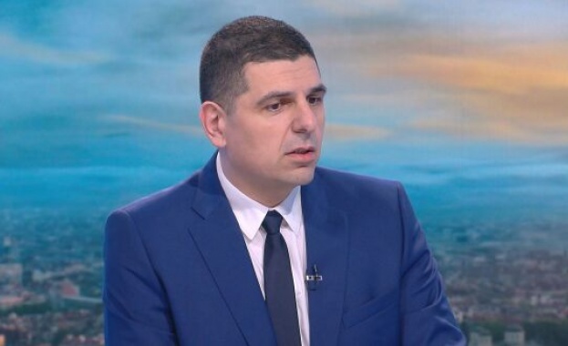 Ивайло Мирчев: Надявам се Радев да се държи държавнически и да подпише указа за освобождаването на Гешев