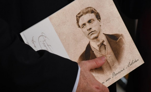 Тефтерчето на Васил Левски ще бъде изложено в Националната библиотека