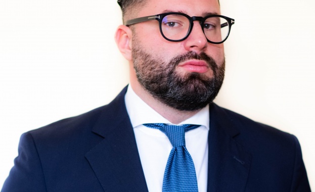 Снощи в предаването Още от деня по БНТ Методи Методиев