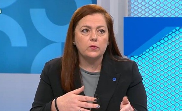 Държавни служители подготвят стачни действия поради ниски заплати В държавната администрация