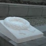 Паметникът на Левски във Велико Търново вече има мраморен лавров венец