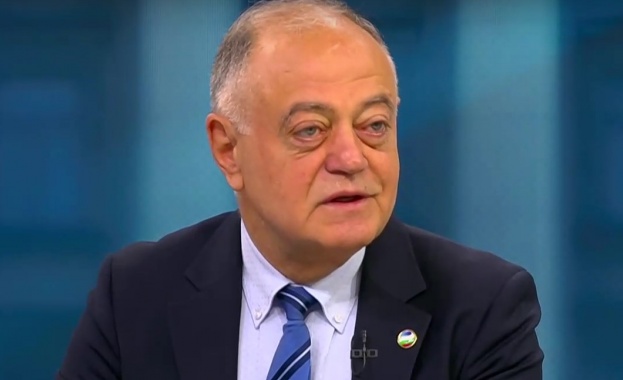 В програмата сме се споразумели политическите сили че няма да