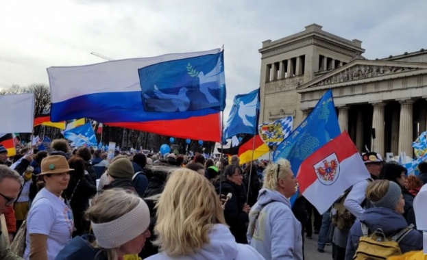 Около 10 хиляди души взеха участие в демонстрацията в Мюнхен