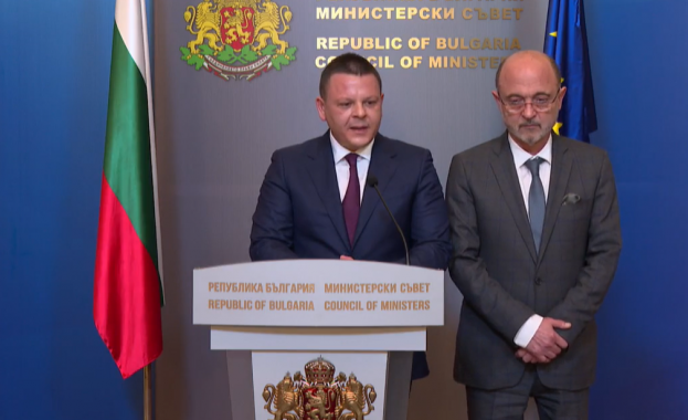 Правителственият авиоотряд ще поеме осигуряването на спешна медицинска помощ по