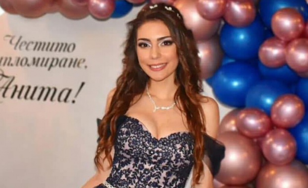 Събраха парите за лечение на 19 годишната студентка Анита Чобанова от