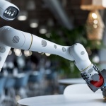 И роботите не останаха защитени от съкращенията в технологичния сектор