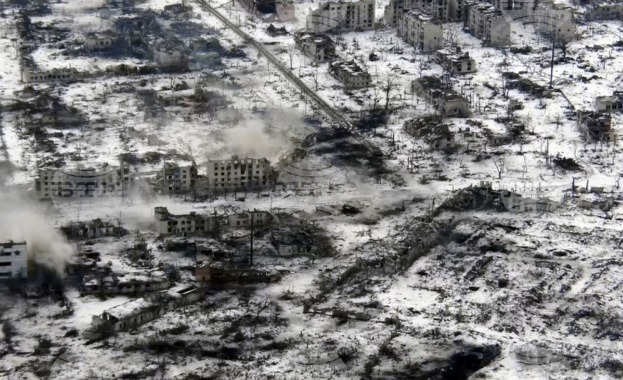 Руското министерство на отбраната каза че руските сили продължават нападението