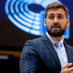 Андрей Новаков: ЕС обсъжда забрана за внос и на мляко, мед и няколко вида плодове от Украйна