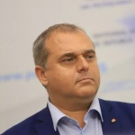 Искрен Веселинов: От толкова много напъни за борба с корупцията не останаха некорумпирани