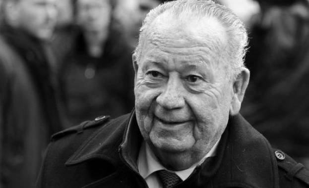 Френският бивш футболист Жюст Фонтен който е рекордьор по вкарани