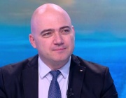 Министър Илин Димитров: България остава сигурна туристическа дестинация
