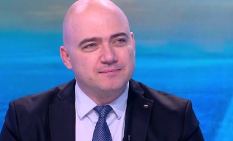 Министър Илин Димитров: България остава сигурна туристическа дестинация