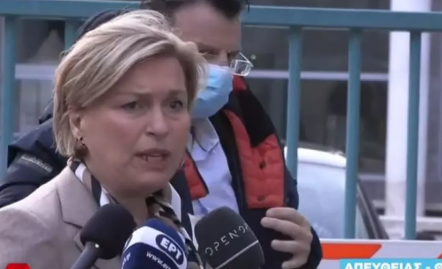 Заместник министърът на здравеопазването Мина Гага изрази съболезнования на семействата на