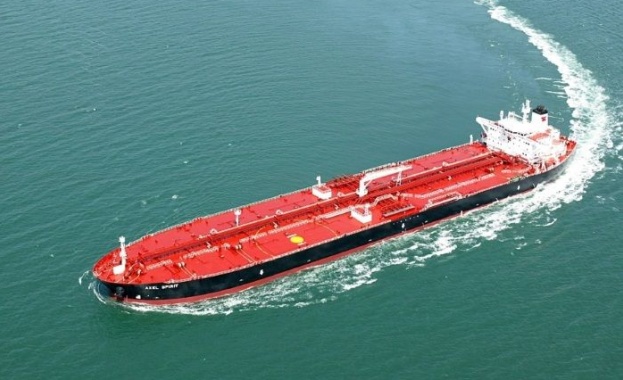Русия увеличава броя на корабите за превоз на петрол, съобщава