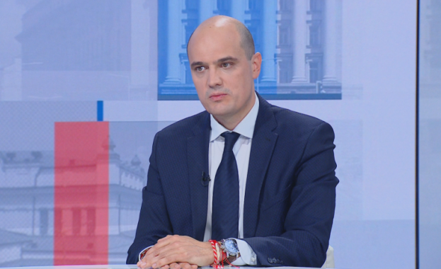 В предаването Още от деня по БНТ Пламен Димитров каза